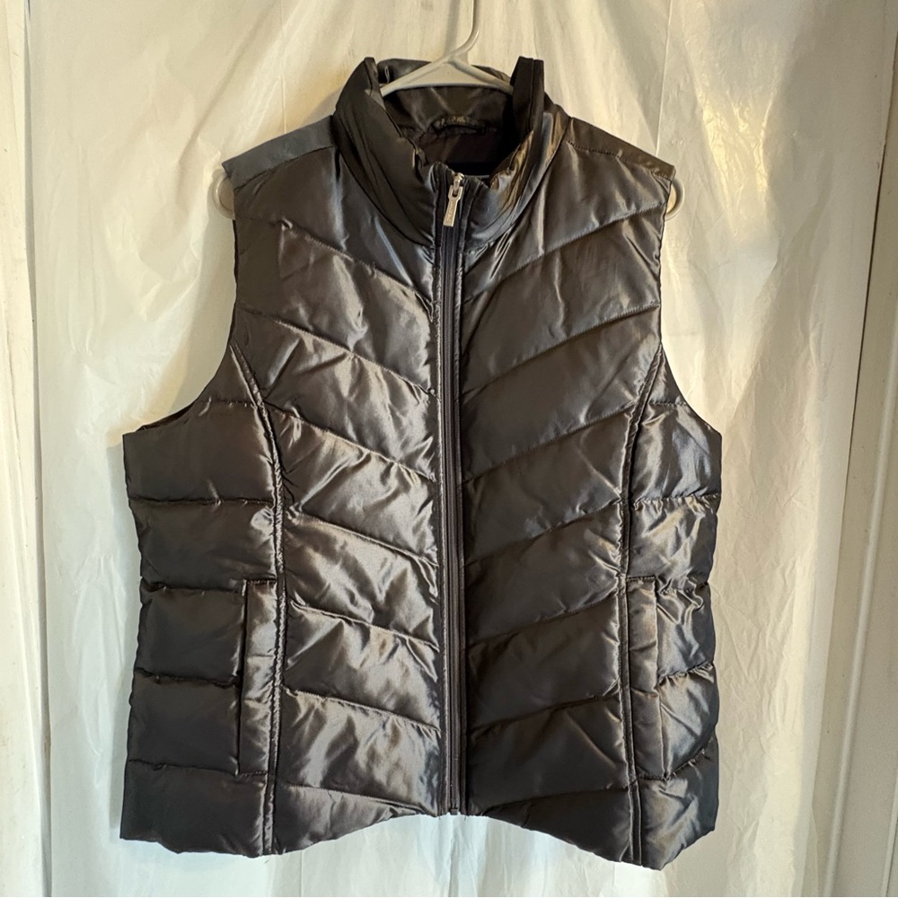 Lands End Womens Puffer Vest Sz Lg‎ Insulated Down Feathers Full Zip Pewter Gray